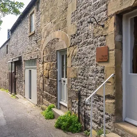 Beautifully Renovated Old Sweet Shop Villa Youlgreave Exterior photo
