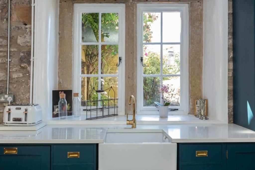 Beautifully Renovated Old Sweet Shop Holiday home